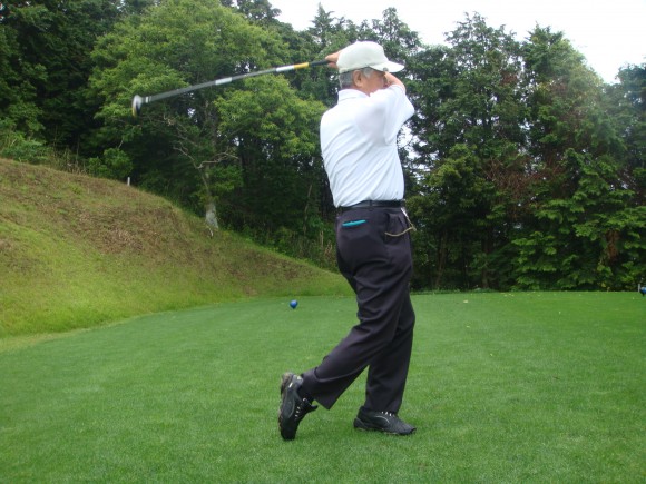 高橋会長のスイング