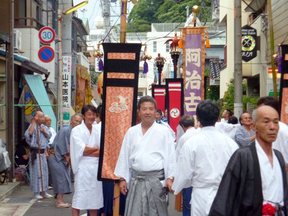 阿治古神社例大祭2日目 渡辺徹氏(ワタナベ防災)の姿も