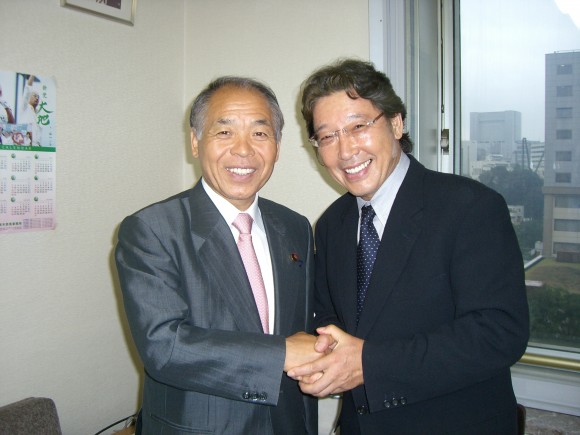 鈴木宗男衆議院議員と 静岡知事選でも協力要請あり