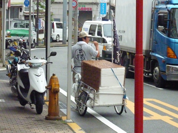 ぷ~っ、と昔懐かしい音色だが 気になる採算度外視と真の目的